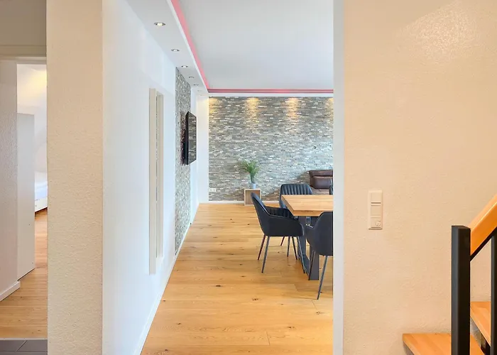 T&k - - Schoene 5 Maisonette - 20min Messe Fair Dus